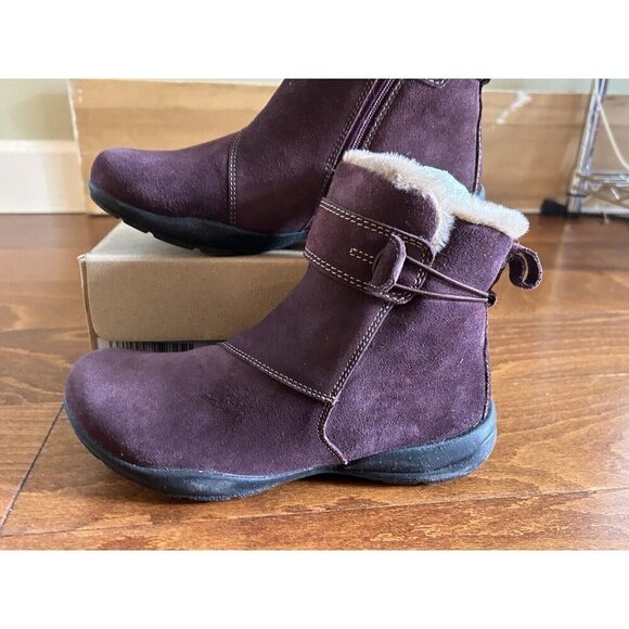 Clarks Women's Roseville 6.5 M Ankle Boot Fur Lined Mahogany Slip On NEW - Picture 4 of 11